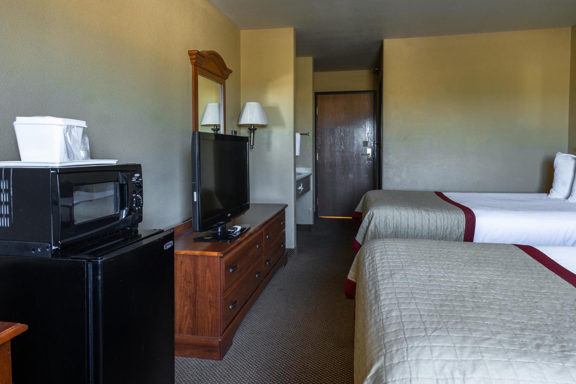 Pinedale Hotel & Suites Exterior foto